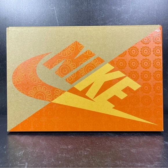 DUNK HIGH PRM SOMOS FAMILIA SHOES SIZE DIA DE MUERTOS GUM SOLE GOLD ORANGE BLACK - Picture 2 of 11